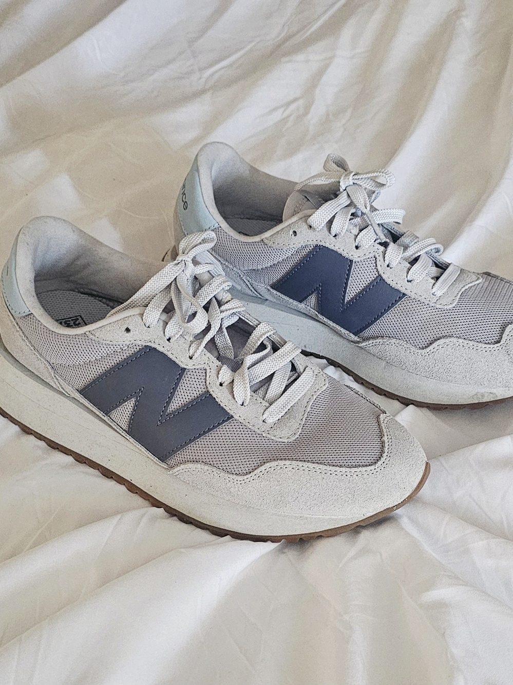 New Balance Grey & Navy Retro Runner Sneakers